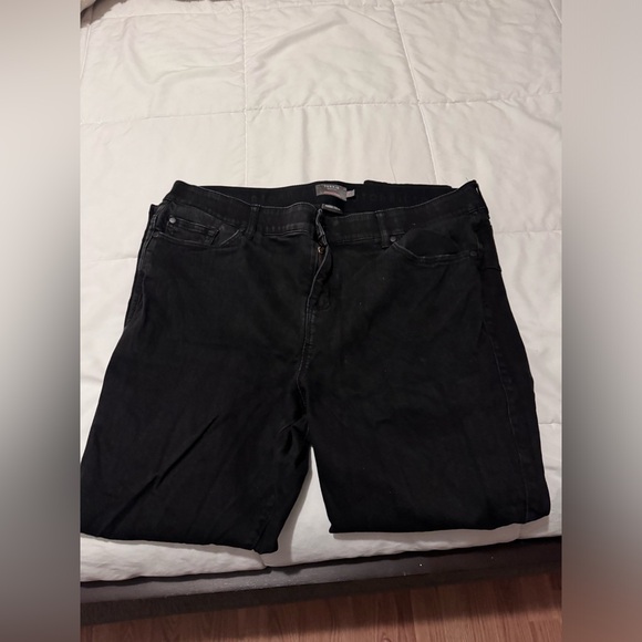 Torrid Bombshell Skinny Jeans - Picture 2 of 4